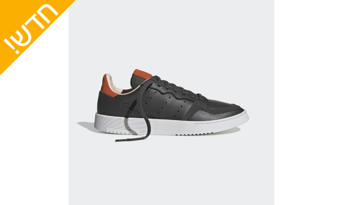 8 נעלי סניקרס לגברים adidas בצבע חאקי כהה