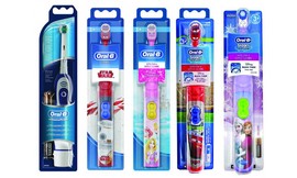 2 מברשות שיניים Oral B