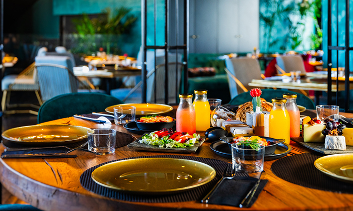 9 עיסוי זוגי במלון LIGHTHOUSE מרשת בראון, תל אביב - אופציה לארוחת בוקר