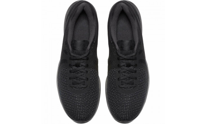 6 נעלי ספורט לגברים נייקי Nike דגם Revolution בצבע שחור