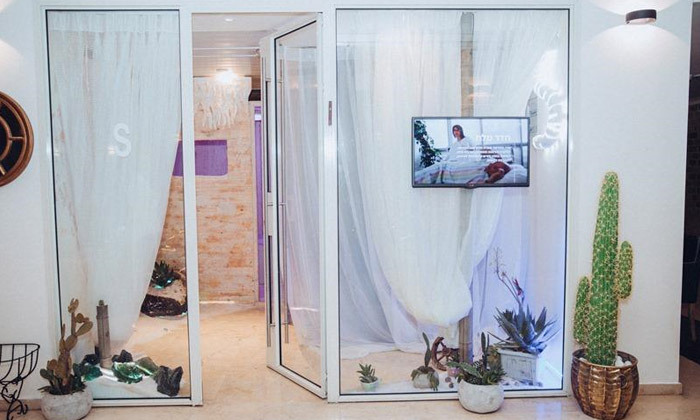 3 חבילת ספא זוגית עם עיסוי, חדר מלח ומארז מפנק ב-​Garden Spa, חיפה