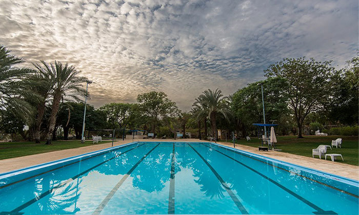 2 חופשה משפחתית בריזורט קלי"ה לזוג ועד 2 ילדים חינם, צפון ים המלח 2 חופשה משפחתית בריזורט קלי"ה לזוג ועד 2 ילדים חינם, צפון ים המלח