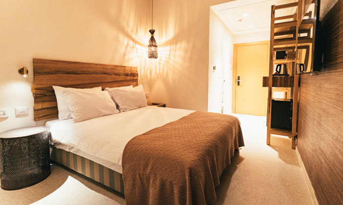 3 חופשה במלון 'אבן דרך' במצפה רמון עם מגוון אטרקציות באזור, אופציה לסופ"ש ולראש השנה 3 חופשה במלון 'אבן דרך' במצפה רמון עם מגוון אטרקציות באזור, אופציה לסופ"ש ולראש השנה