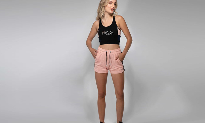 6 חולצת טי שירט או מכנסיים קצרים לנשים פילה FILA - צבעים ומידות לבחירה