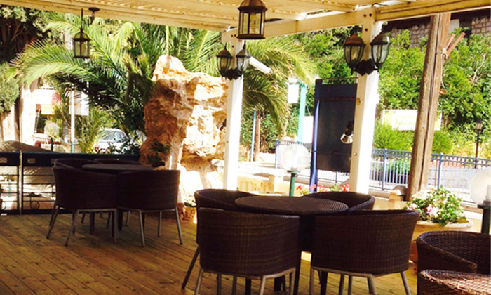 4 ספטמבר-אוקטובר במלון גלילי במטולה: לינה וארוחת בוקר במלון אלסקה אין 4 ספטמבר-אוקטובר במלון גלילי במטולה: לינה וארוחת בוקר במלון אלסקה אין