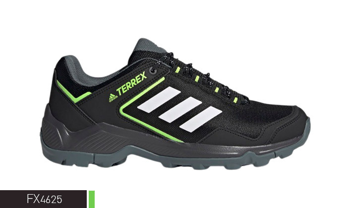 4 נעלי ספורט לגברים אדידס adidas דגם Terrex