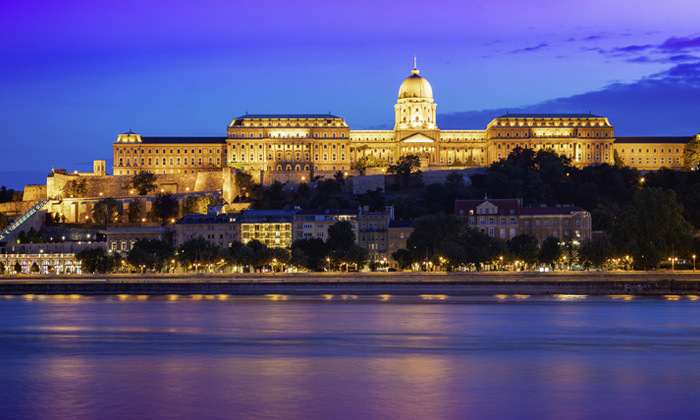 1 חופשה וסיור פנורמי בבודפשט: 3/4 לילות במלון מרכזי, טיסות ישירות והעברות - כולל פסח
