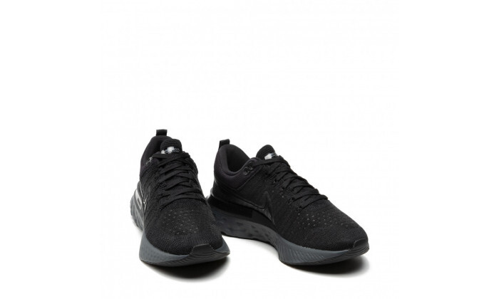 6 נעלי ריצה לגברים נייקי Nike דגם React Infinity Run FK2 בצבע שחור