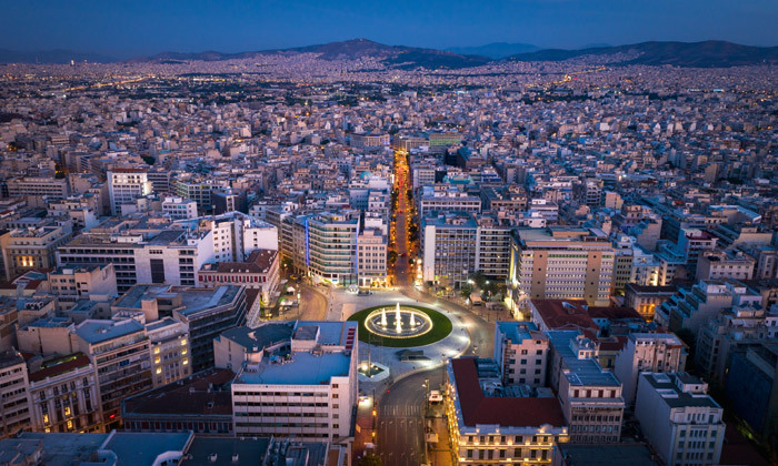 11 חופשה חורפית באתונה, יוון: 4 לילות במלון כולל טיסות ישירות והעברות