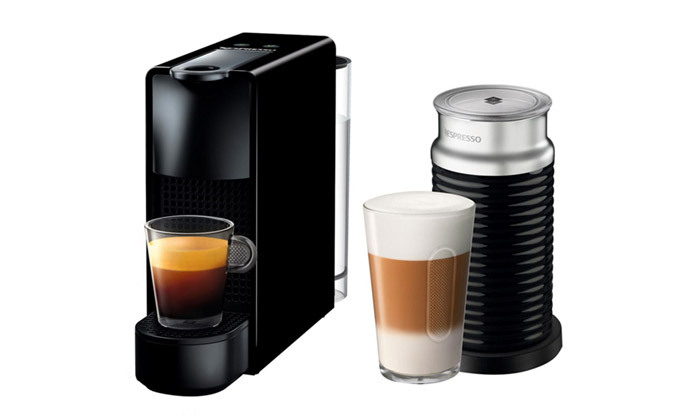 Nespresso: מכונת קפה ומקציף חלב נספרסו דגם Essenza Mini C30