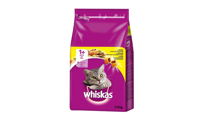 3 אניפט: 2 שקי מזון חתולים יבש Whiskas במשקל כולל של 7.6 ק"ג