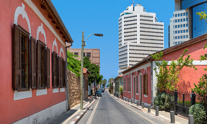 3 סיור עצמאי עם אפליקציית Dguide: להיות תייר בתל אביב