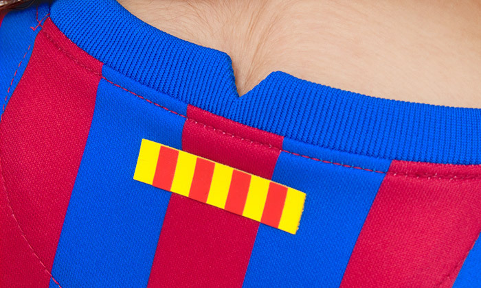 6 חליפת ברצלונה לגיל 6-14 Nike FC Barcelona