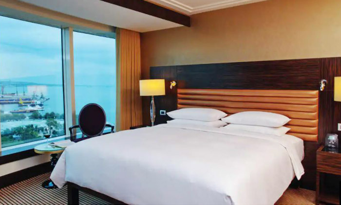 5 חופשת 5 כוכבים בבאקו: 3/4/5 לילות במלון Hilton, עם טיסות ישירות והעברות - גם בחופש הגדול