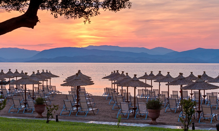 4 פותחים את הקיץ באי היווני קורפו: 3/4 לילות במלון 5 כוכבים, טיסות ישירות ואופציה לסופ"ש