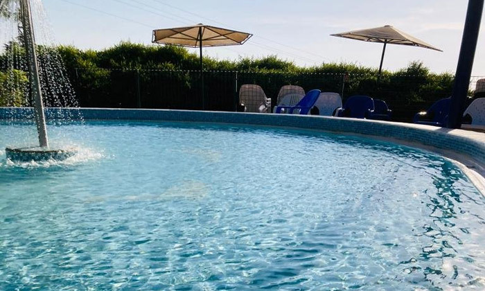 19 בין העמקים: חופשה במלון נווה שלום עם ארוחת בוקר - גם בסופ"ש 19 בין העמקים: חופשה במלון נווה שלום עם ארוחת בוקר - גם בסופ"ש