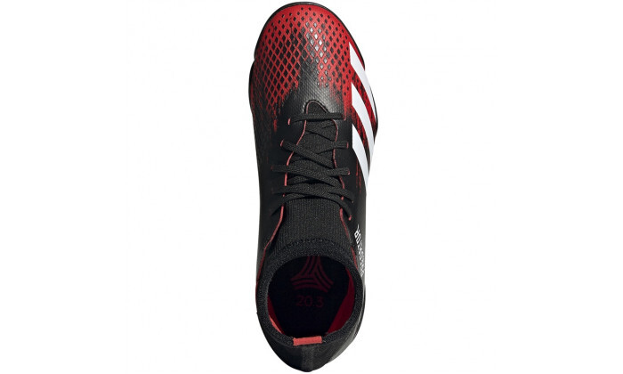 4 נעלי כדורגל לילדים אדידס adidas, דגם Predator 20.3 Turf בצבע שחור-אדום-לבן