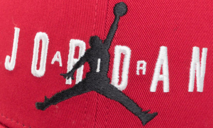 4 כובע מצחייה נייקי Nike דגם Air Jordan Jumpman L91 בצבע אדום