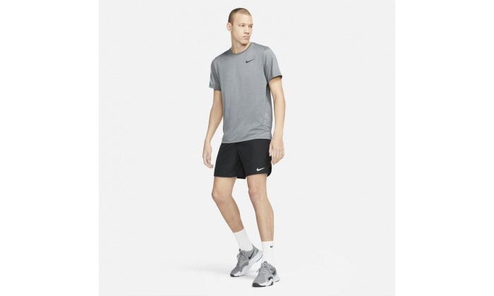 5 חולצת אימון נייקי NIKE לגבר דגם Dri-FIT Miler בצבע אפור