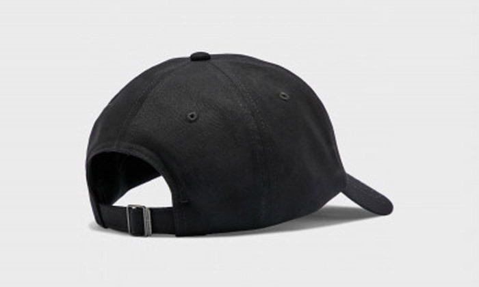 3 כובע מצחייה אנדר ארמור Under Armour דגם Favorite Cap בצבע שחור