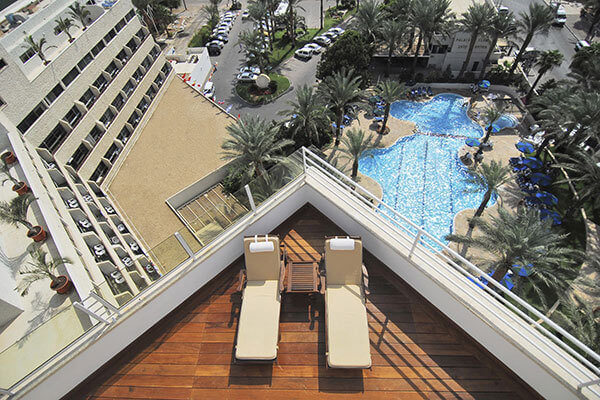 6 סופ"ש 3 לילות במלון קיסר ע"ב חצי פנסיון עם ארוחות שף של מושיק רוט ויוסי שטרית