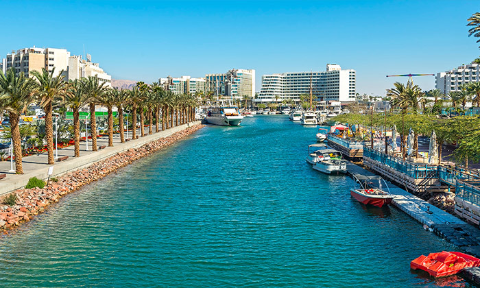 3 קיץ משפחתי באילת: 2 לילות במלון אסטרל נירוונה ע"ב חצי פנסיון