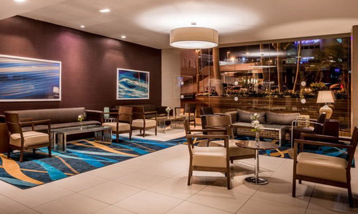 5 קיץ משפחתי באילת: 2 לילות במלון אסטרל נירוונה ע"ב חצי פנסיון