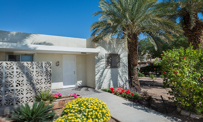 14 ספטמבר משפחתי בקיבוץ אילות: 2/3 לילות עם ארוחת בוקר וכניסה לפארק המים יו ספלאש