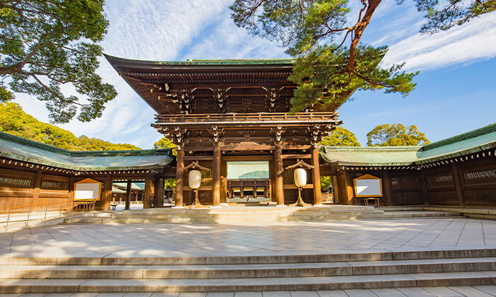 26 טיול מאורגן ביפן: 15 ימים בין ערים מודרניות למקדשים עתיקים, כולל סדנת סושי, טיסות וסיורים