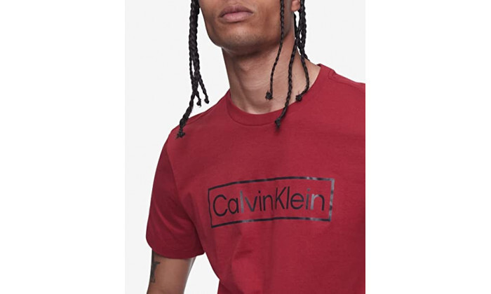 5 טי שירט לגברים קלווין קליין Calvin Klein דגם Box Logo Graphic בצבע אדום