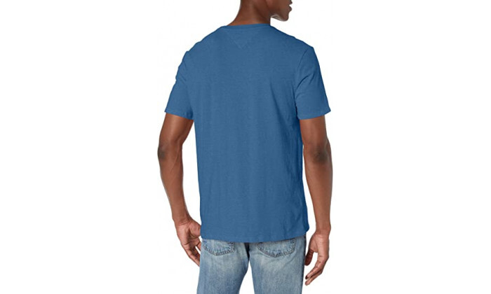3 חולצת טי שירט לגברים טומי הילפיגר TOMMY HILFIGER בצבע כחול