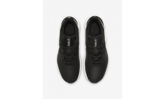 7 נעלי ריצה לגברים נייקי Nike, דגם Legend Essential 2 בצבע שחור-לבן