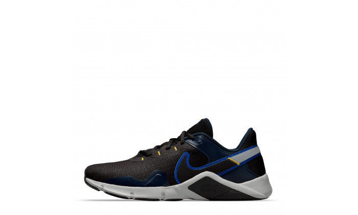 3 נעלי ריצה לגברים נייקי Nike, דגם Legend Essential 2 בצבע שחור-כחול