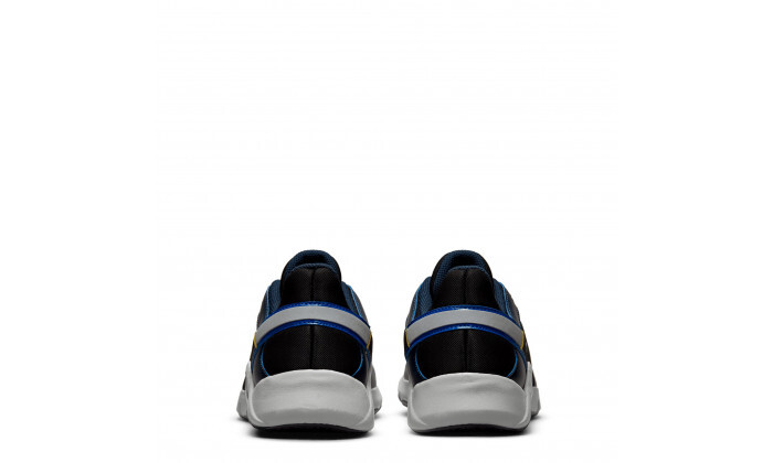 5 נעלי ריצה לגברים נייקי Nike, דגם Legend Essential 2 בצבע שחור-כחול