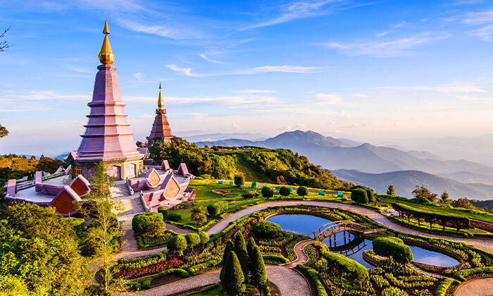 16 בין מקדשים וחופים: 14 ימי טיול מאורגן בתאילנד כולל מופע פולקלור, שיט נהרות וטיסות אל על ישירות