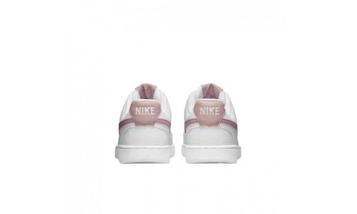 4 נעלי סניקרס Nike לנשים ונוער דגם Court Vision Low Next Nature - לבן/ורוד