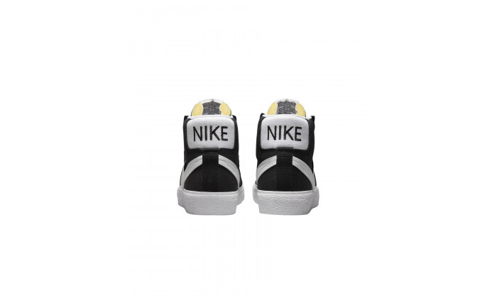 3 נעלי סניקרס Nike לגברים דגם SB Zoom Blazer Mid Premium Plus - שחור-לבן