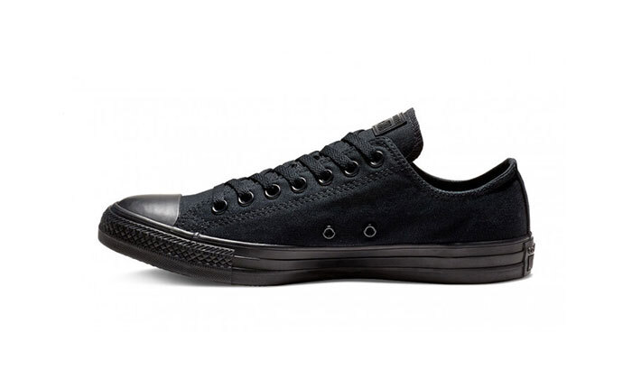 6 נעלי סניקרס Converse לגברים בדגם Chuck Taylor All Star Ox