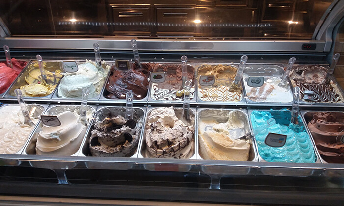 6 גלידה ב-T.A או משלוח מ-The Gelato Factory ג'לאטו ראשונים הכשרה, קניון ראשונים ראשון לציון