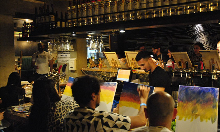 11 אומנות על הבר: השתתפות בסדנת ציור בג'וני בוי, פרישמן תל אביב